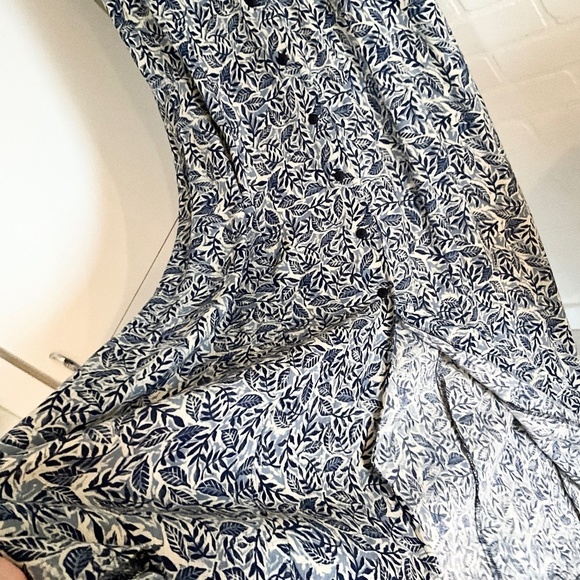 Vintage Blue and White Maxi Dress - Picture 10 of 14